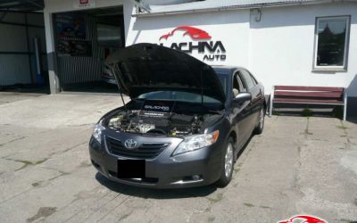 TOYOTA CAMRY 2.4