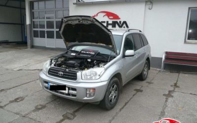 TOYOTA RAV4 2.0
