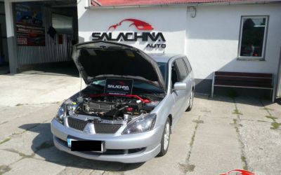 MITSUBISHI LANCER