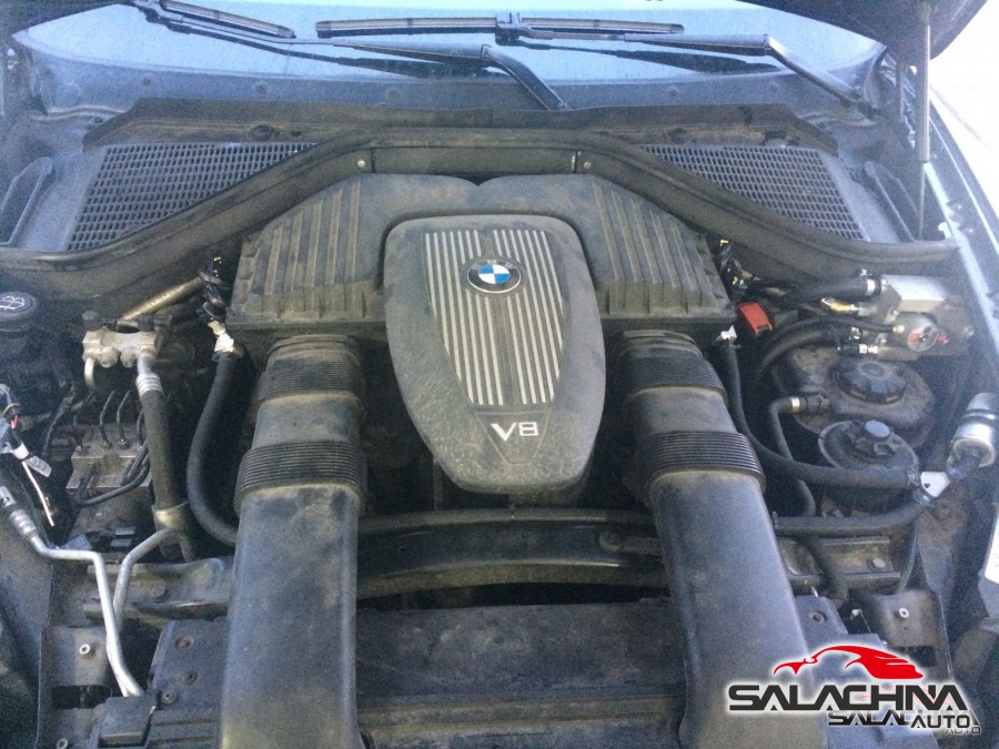 BMW X5 4.8 V8 E70
