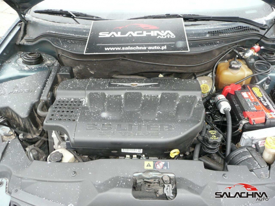 CHRYSLER PACIFICA 3.5 V6 Salachna Auto